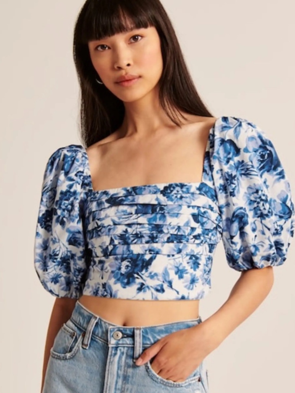 Abercrombie and Fitch Blue Floral Puff-Sleeve Crop Top